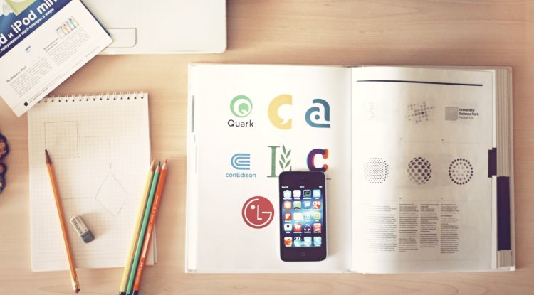 AI Design Tools vs Traditional Design: Which Saves More Time and Money?
